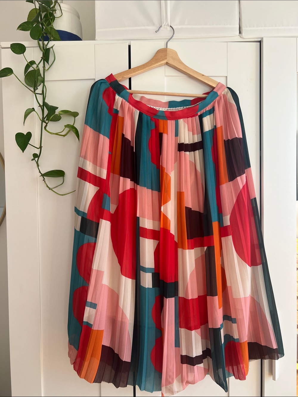 Anthropologie  MAEVE Multicolor Pleated Skirt - Graphic Print Size 14